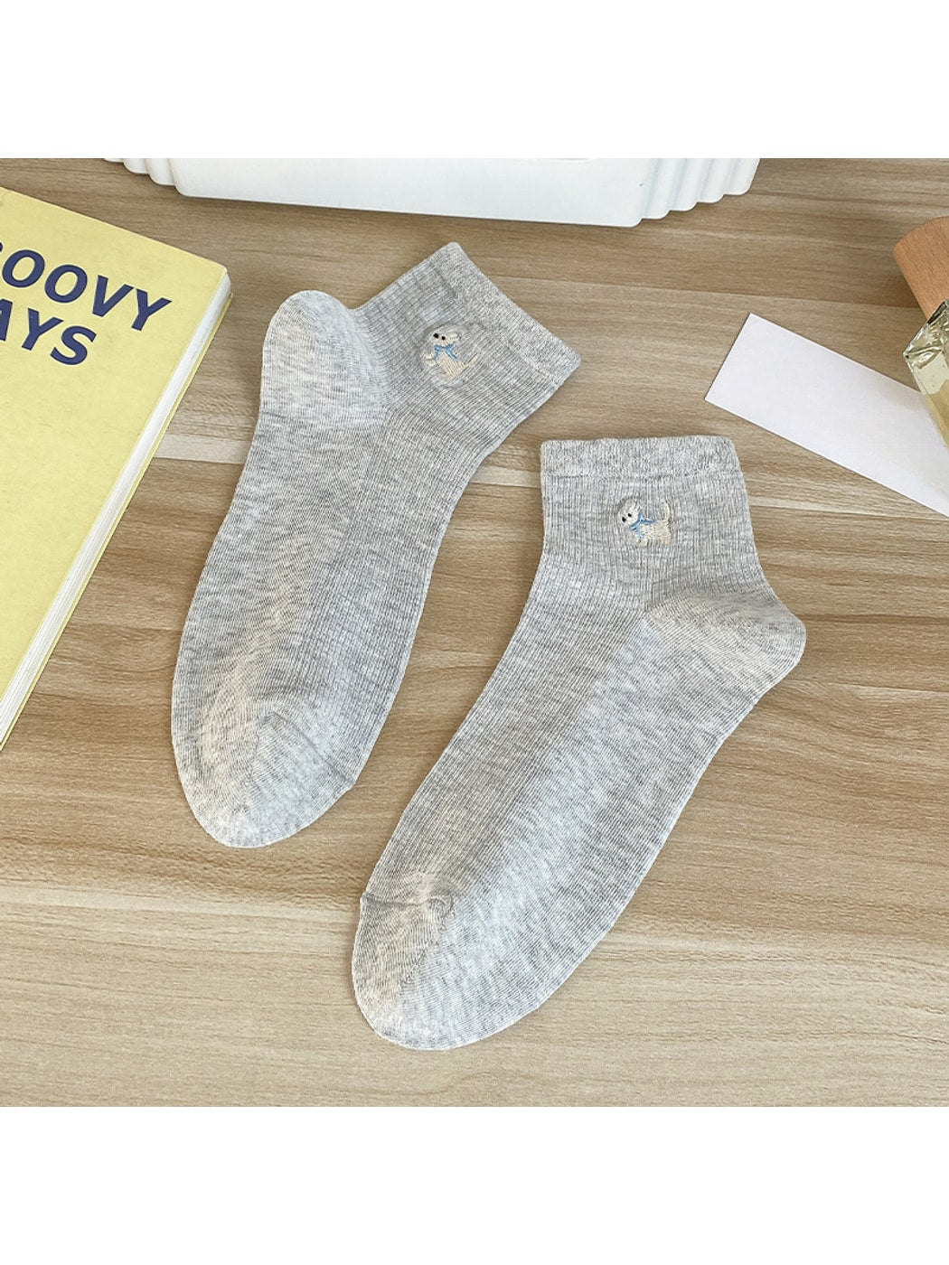 Rufia - Playful Dog Embroidery Women's No-Show Socks