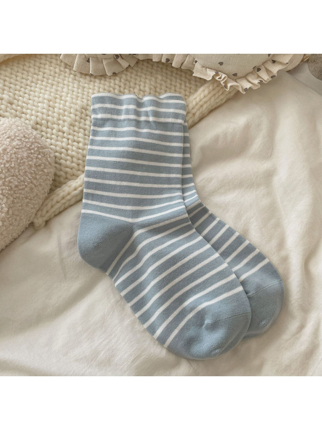 Rufia - Simple Style Striped Loose Fit Crew Socks
