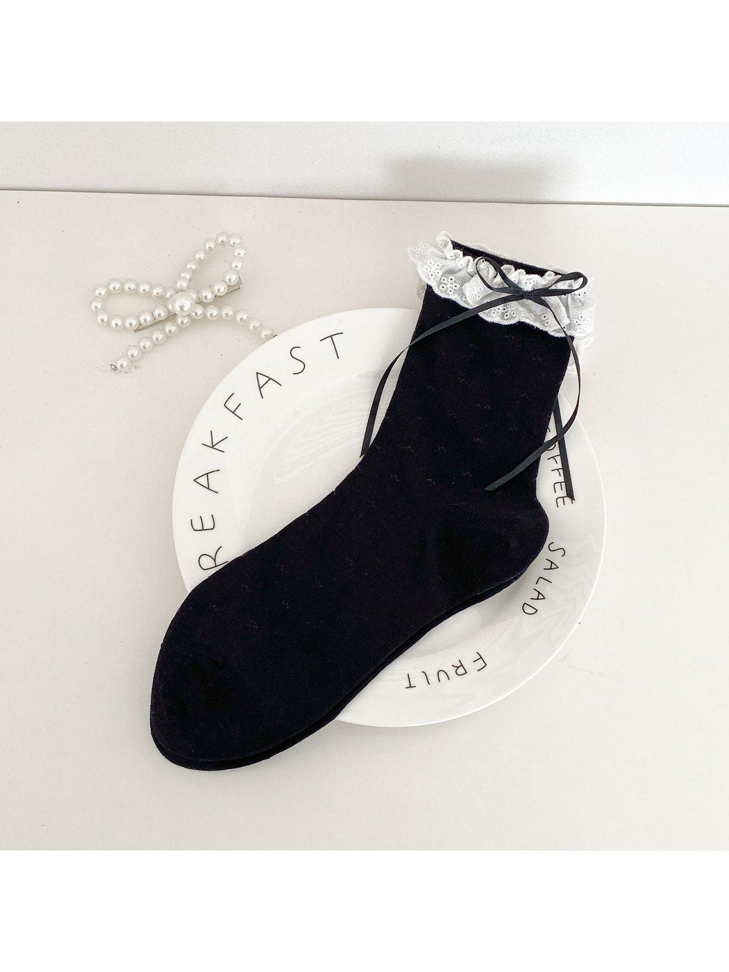 Rufia - Ruffle Lace Trim Bow Detail Crew Socks