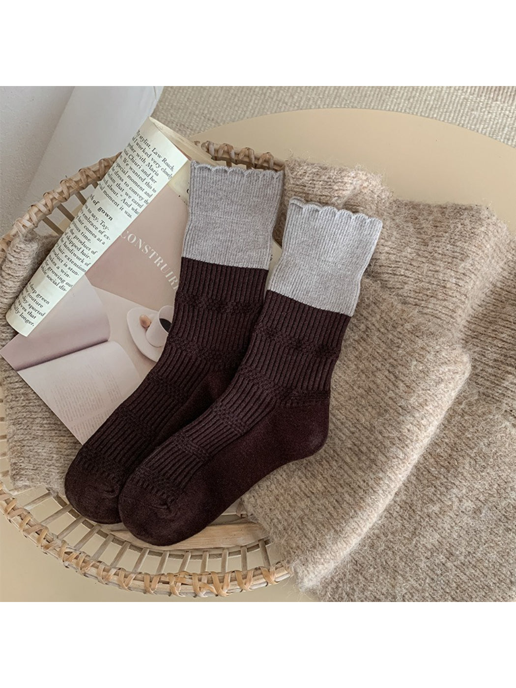 Rufia - Textured Ribbed Crew Socks