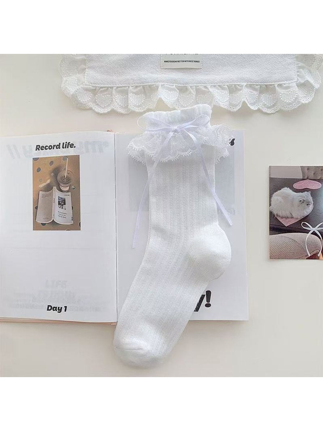 Rufia - Solid Color Lace Trim Casual Crew Socks