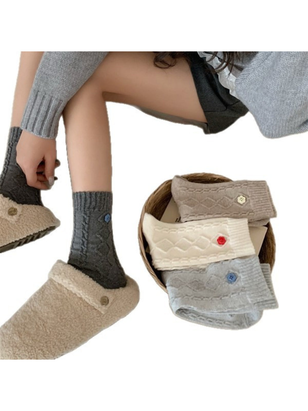 Rufia – Button Detail Textured Socks