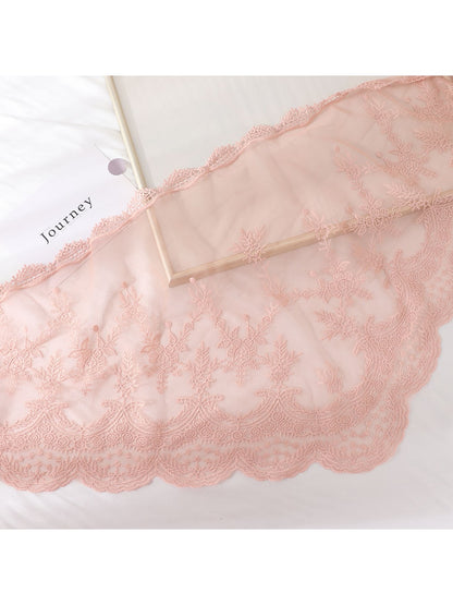 Scarvii - Floral Lace Wave Trim Triangle Bandana