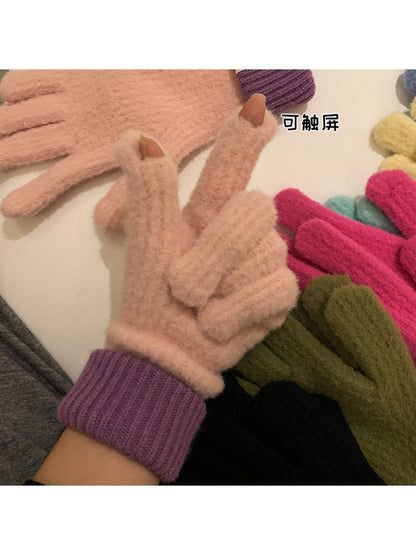Gloving - Colorful Knit Touchscreen Gloves for Winter Warmth