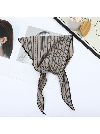 Scarvii - Minimal Striped Pattern Decorative Triangle Bandana