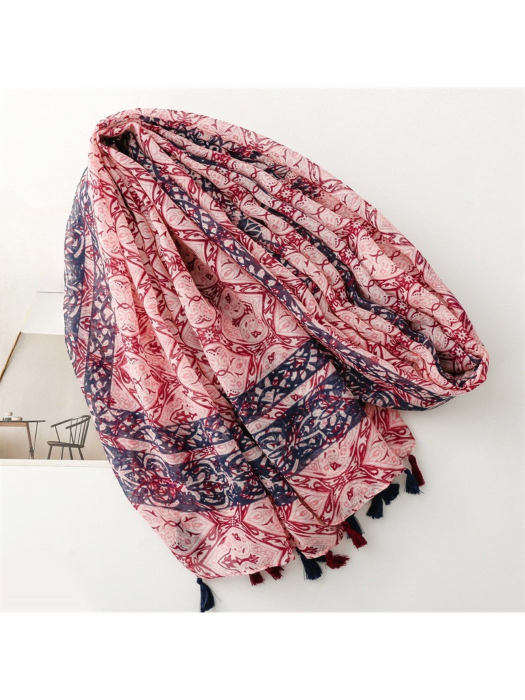 Scarvii - Vintage Inspired Pattern Print Scarf