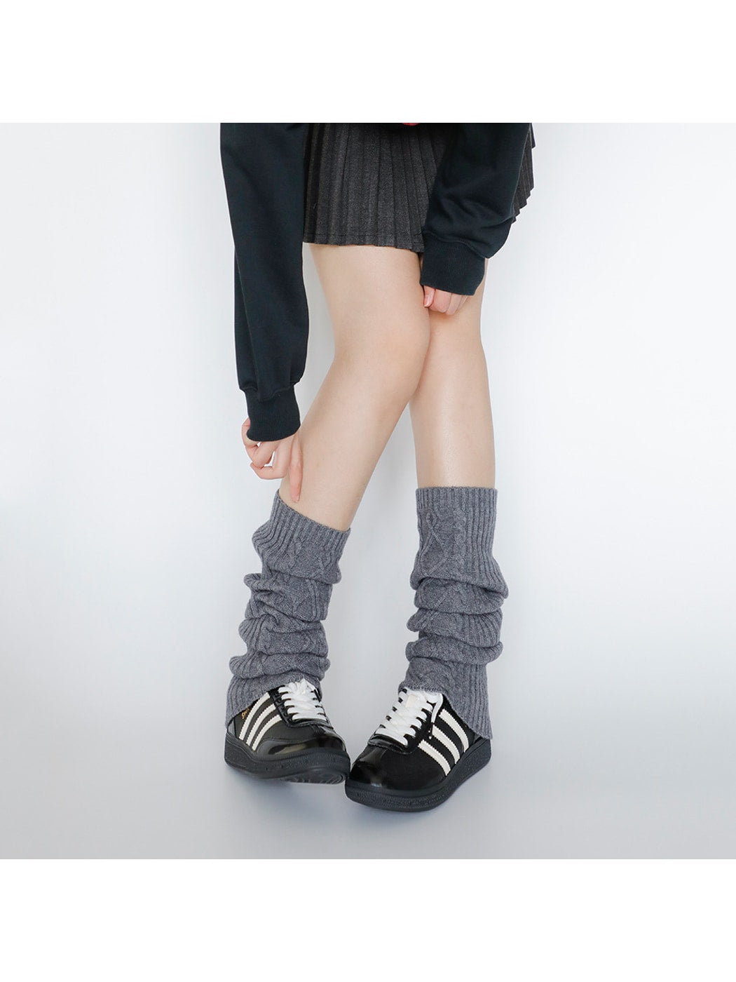 Cozyra - Jacquard Grid Slouchy Leg Warmer