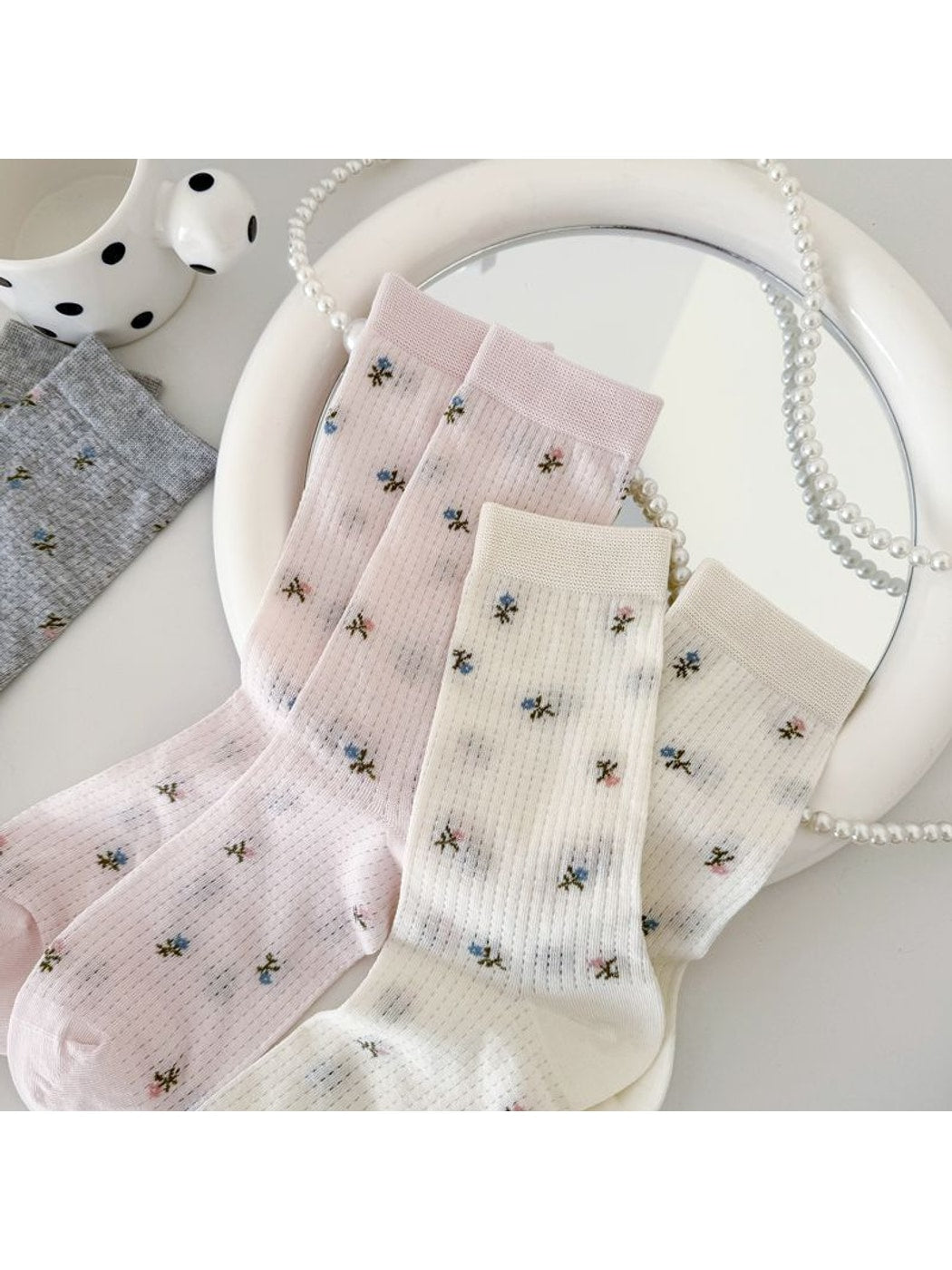 Rufia - Lightweight Floral Pattern Crew Socks
