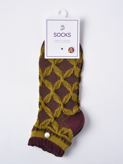 Rufia -  Ruffle Pearl Decorated Ankle Socks for Women, Summer - Friendly