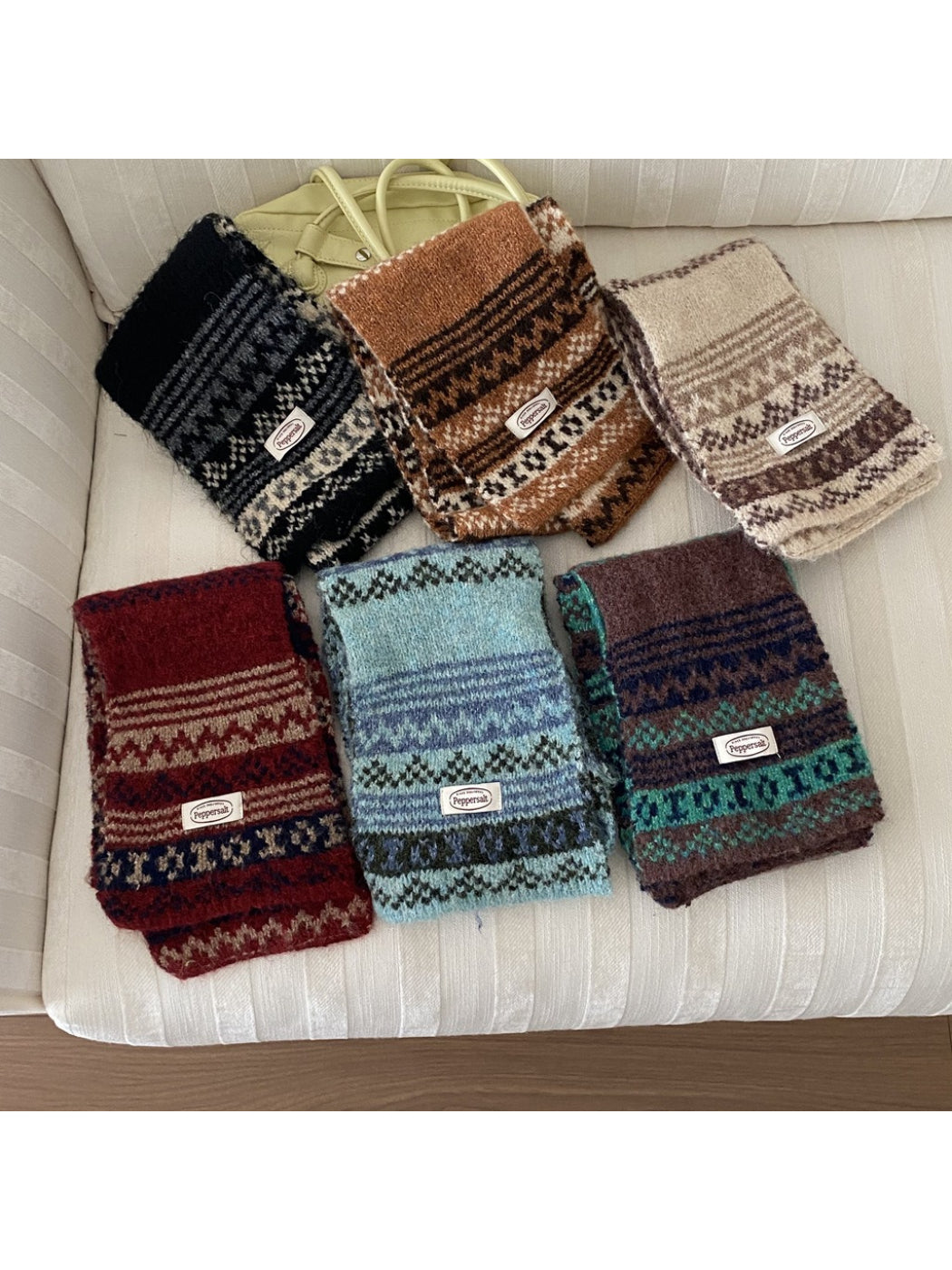 Scarvii - Fair Isle Knit Short Scarf