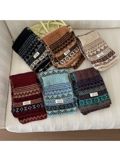 Scarvii - Fair Isle Knit Short Scarf