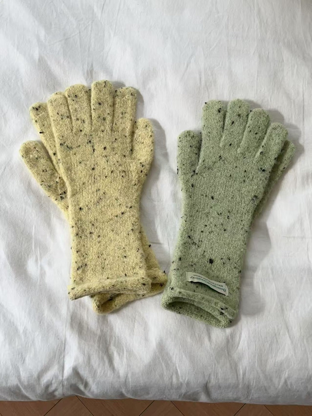 Gloving – Knitted Gloves with Starry for Women