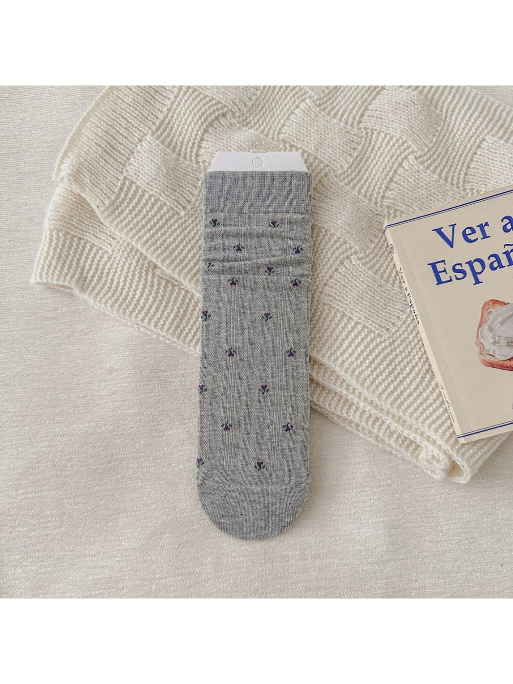 Rufia - Floral Pattern Casual Everyday Crew Socks