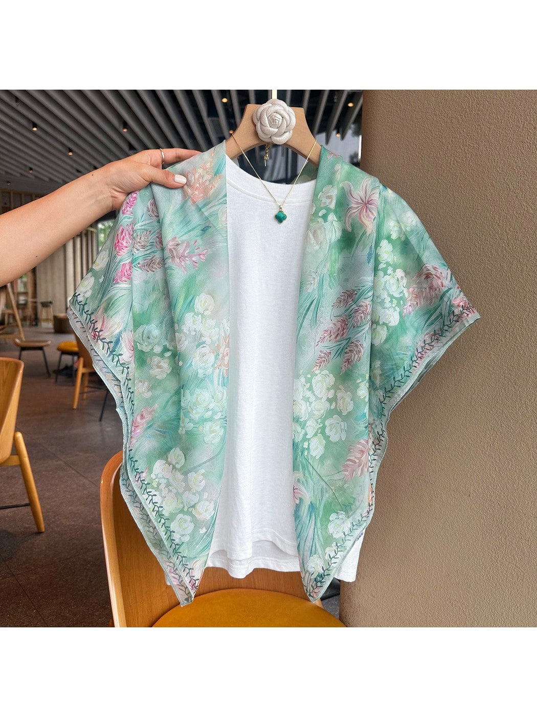 Scarvii - Fresh Light Green Floral Print Square Scarf
