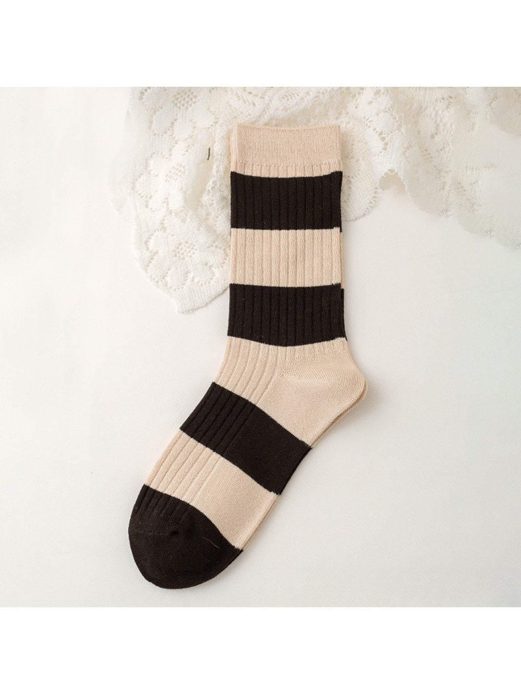 Rufia - Retro Khaki Geometric Pattern Crew Socks