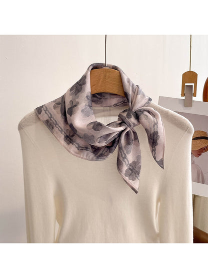 Scarvii - Ink Style Floral and Bow Pattern Square Scarf