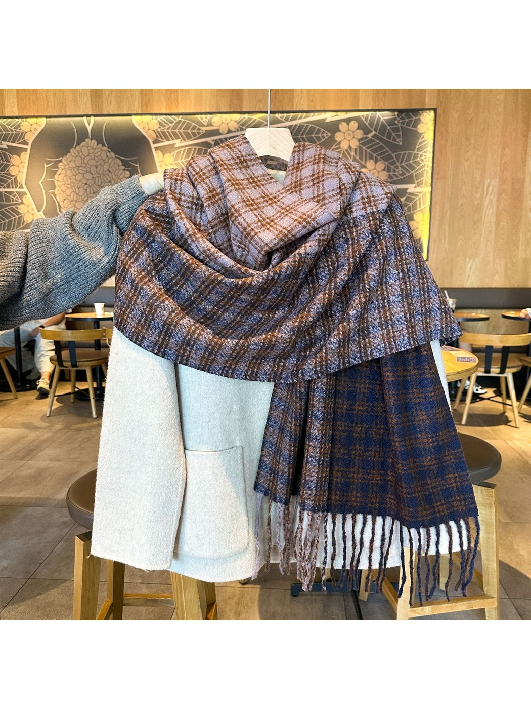 Scarvii - Contrast Panel Plaid Fringed Winter Scarf