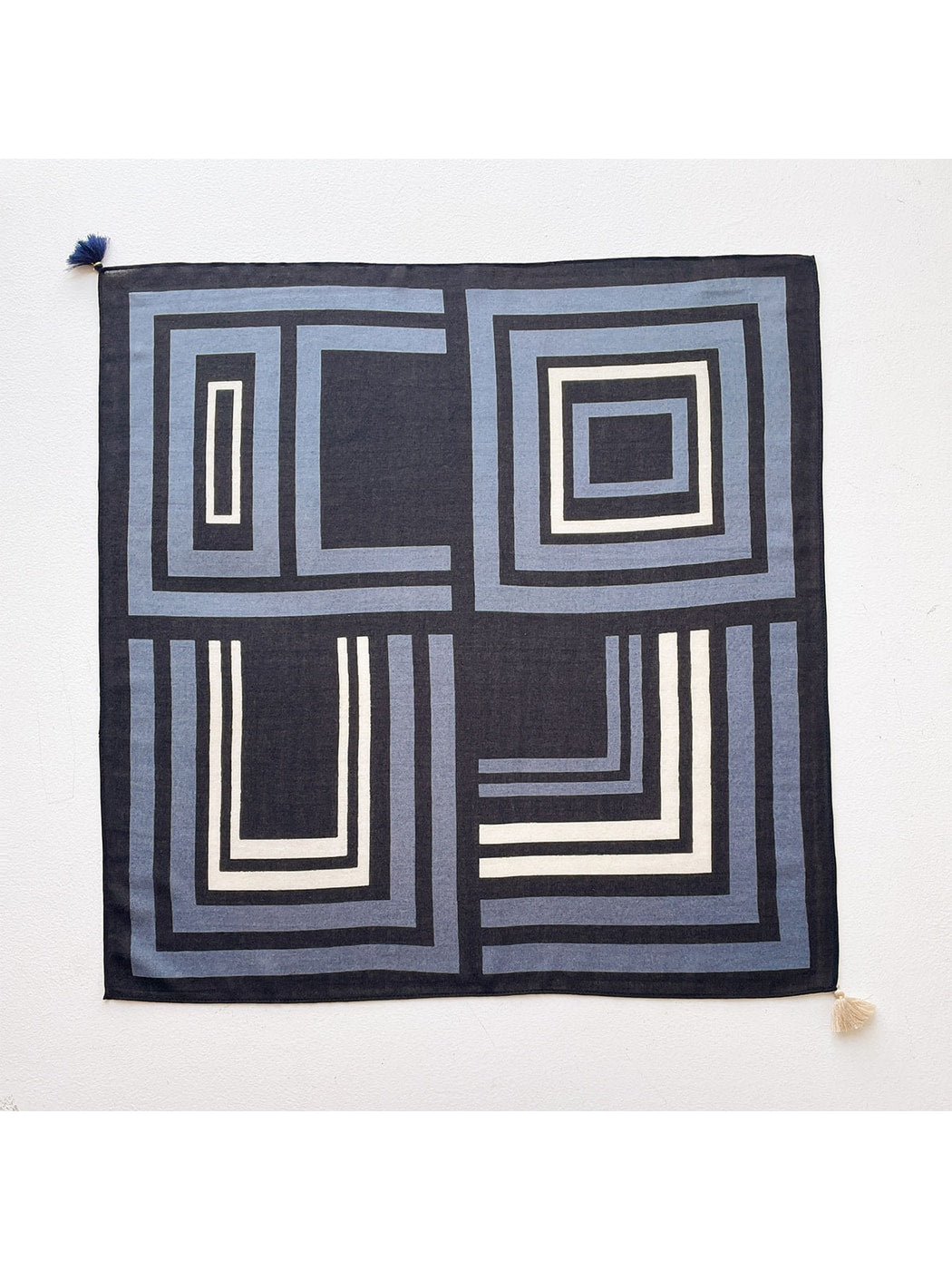 Scarvii - Retro Geometric Print Tassels Square Scarf