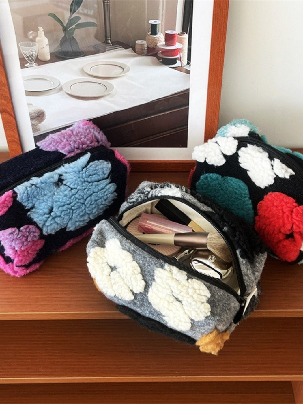 Cosbai - Large Capacity of Floral Tweed Zipper Makeup Bag