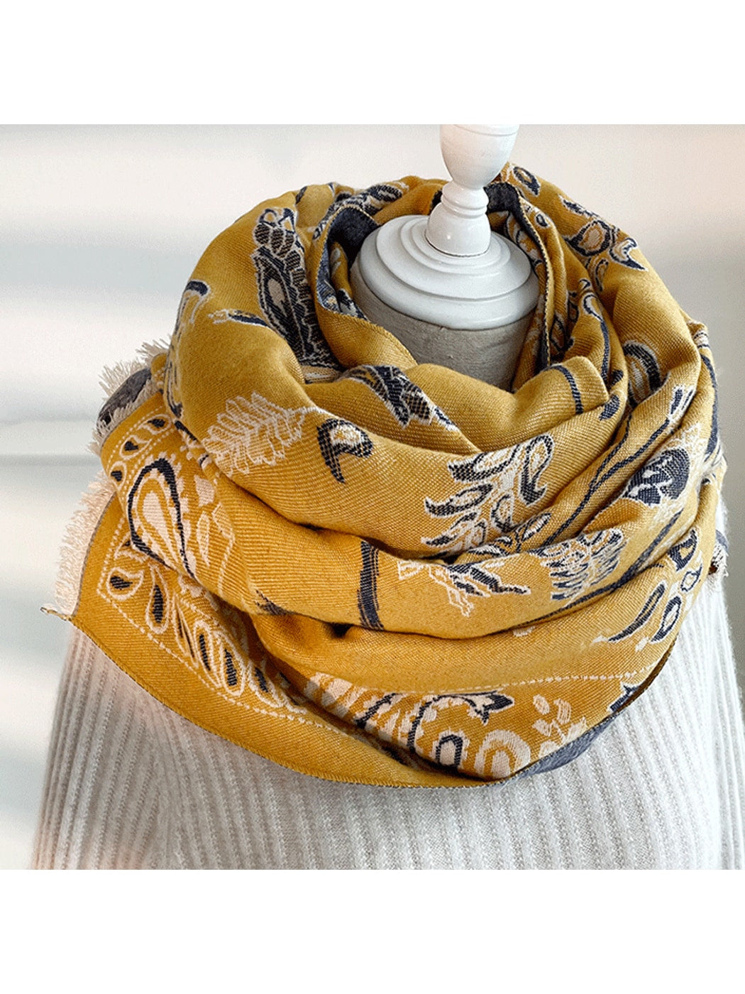 Scarvii - Paisley Border Bird Motif Fringed Scarf