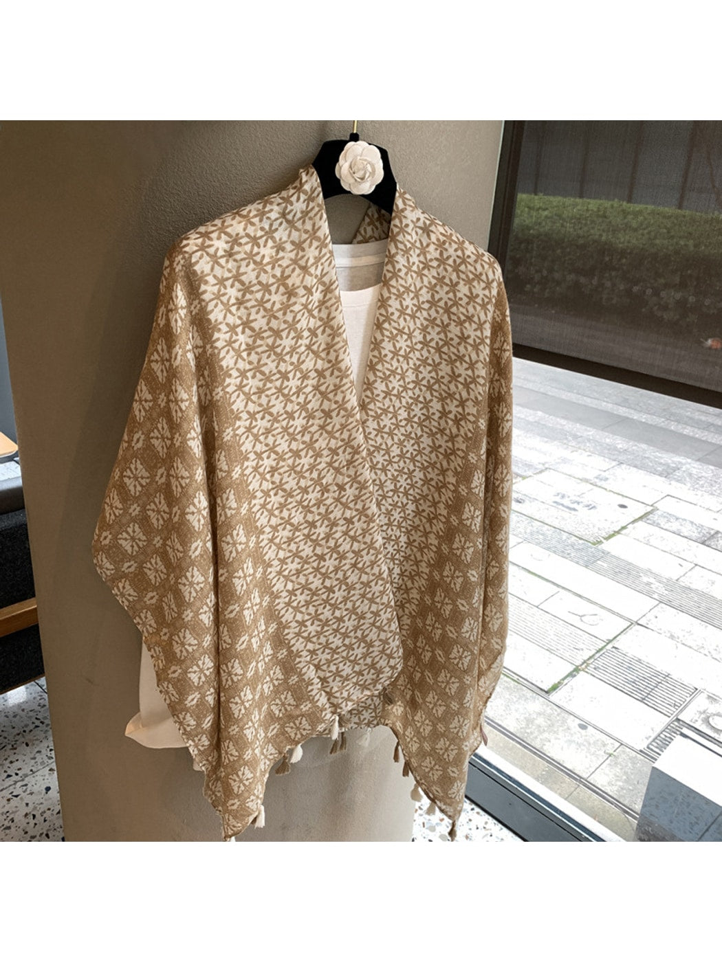 Scarvii - Printed Tassel Trim Shawl Scarf