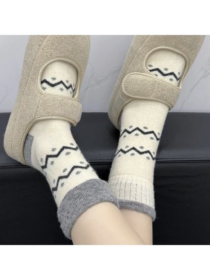 Rufia - Thick Everyday Casual Crew Socks