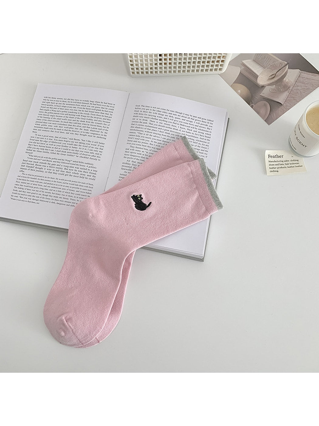 Rufia - Cartoon Embroidered Colorblock Casual Crew Socks