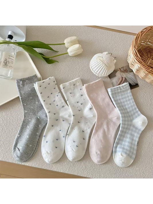 Rufia heart butterfly plaid crew socks in five variants