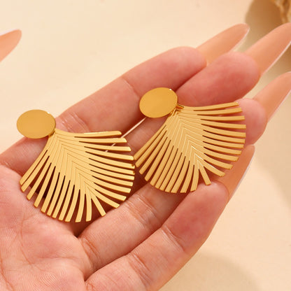 Earwish Golden Palm Leaf Earrings Shiny & Elegant product shape