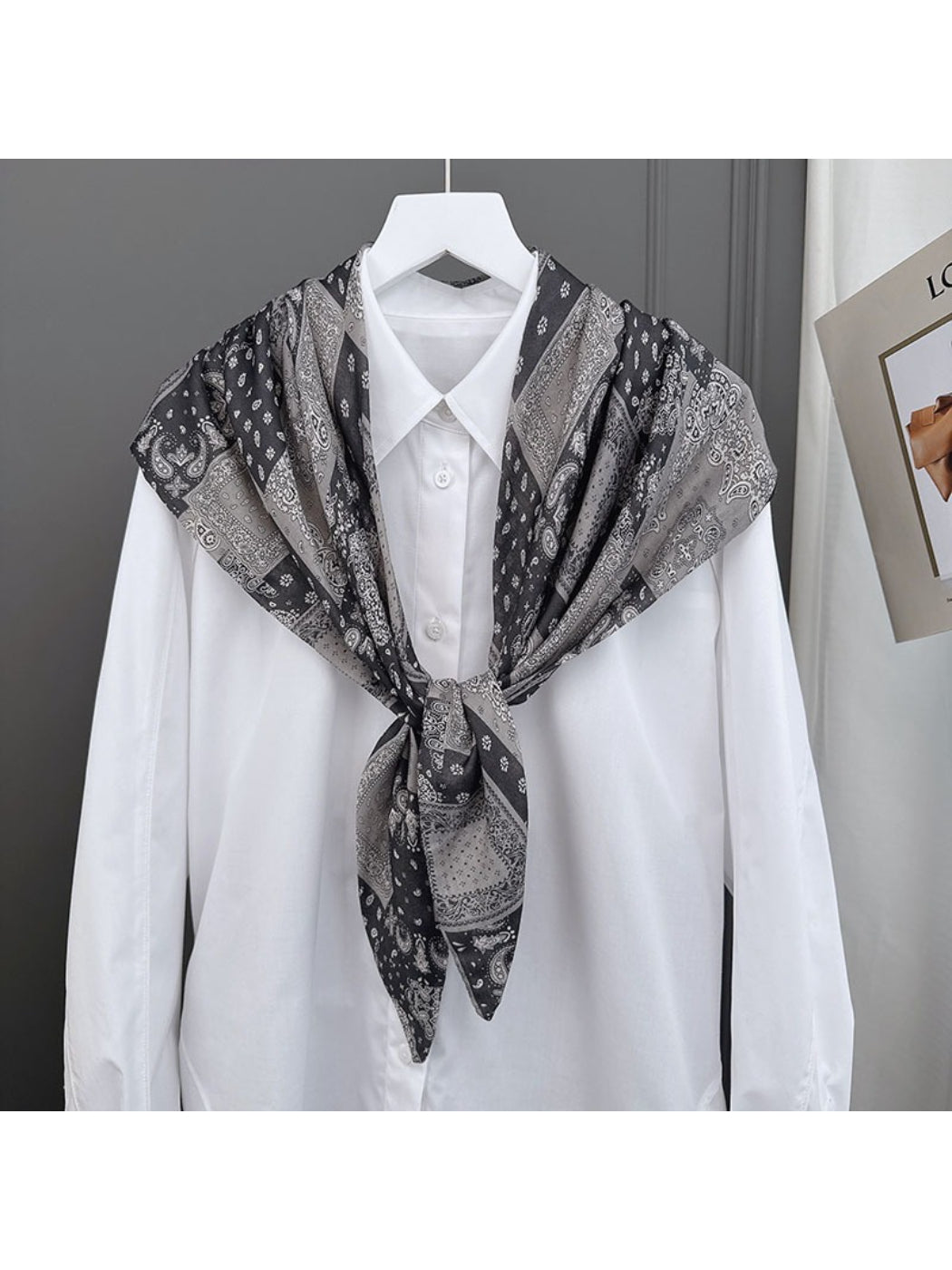 Scarvii - Vintage Patchwork Bandana Scarf
