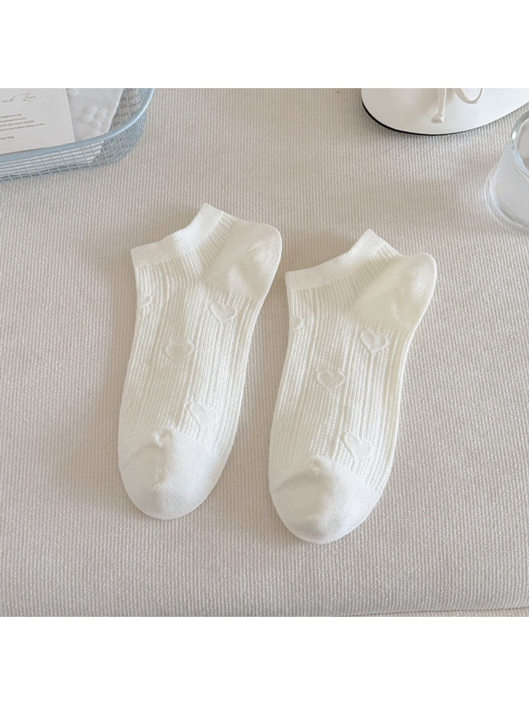 Rufia - Elegant White Women's No-Show Socks