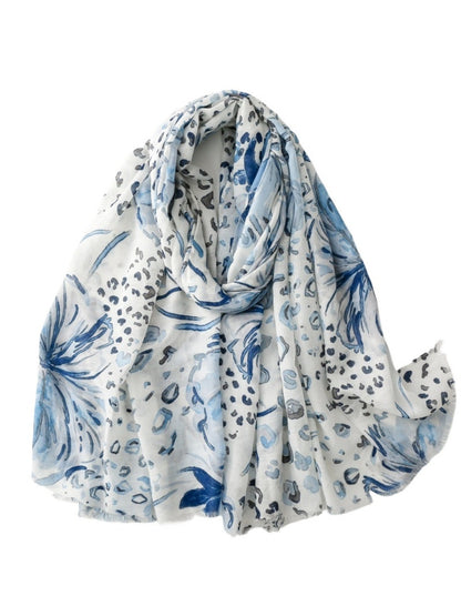 Scarvii - Classic Scarf with Leopard & Floral Print