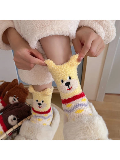 Rufia - Bear Face Zigzag Fuzzy Crew Socks