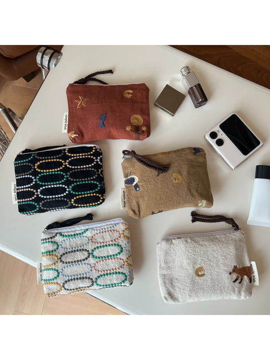 Cosbai - Retro Embroidered Rectangular Zip Pouch