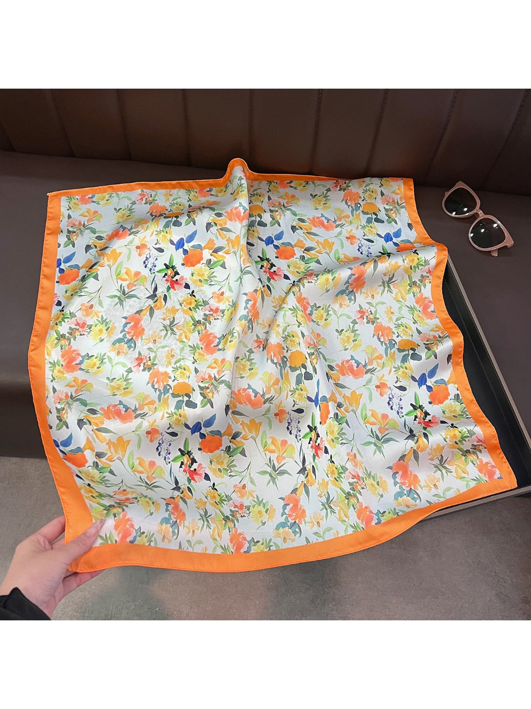 Scarvii Classic Floral Square Scarf