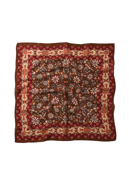 Scarvii - 27'' Retro Print Square Scarf - Classic & Chic