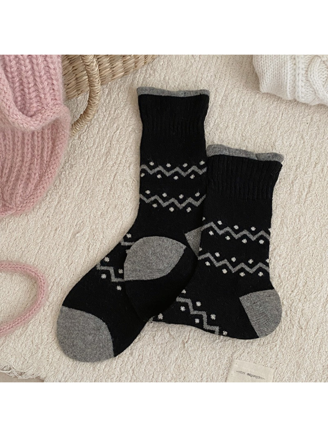 Rufia - Soft Wave Pattern Crew Socks