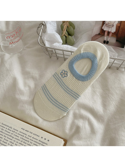 Rufia - Striped Flower Embroidery Low Ankle Socks