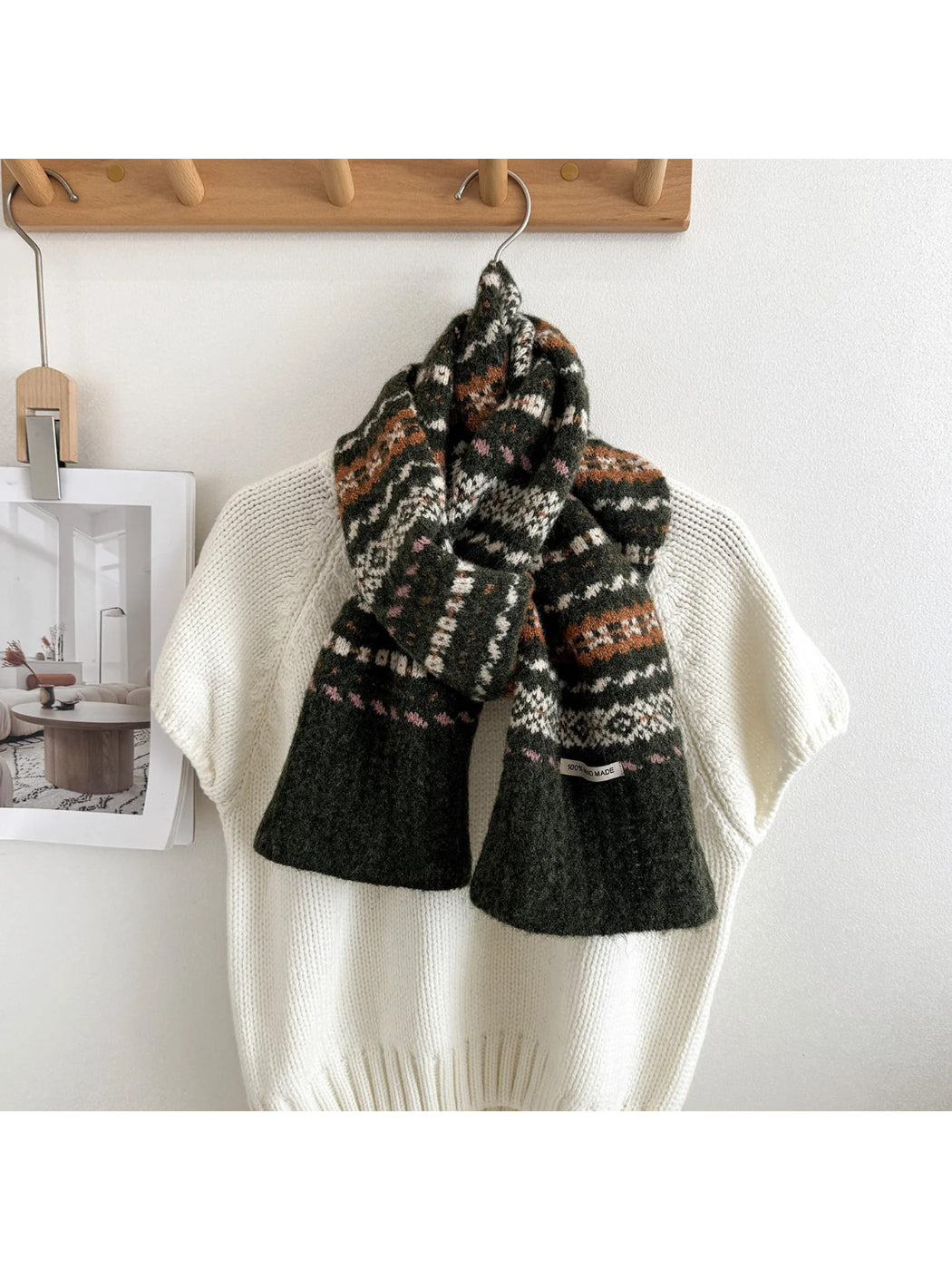Scarvii - Geometric Zigzag Band Fuzzy Textured Scarf
