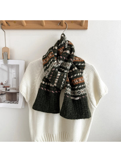 Scarvii - Geometric Zigzag Band Fuzzy Textured Scarf