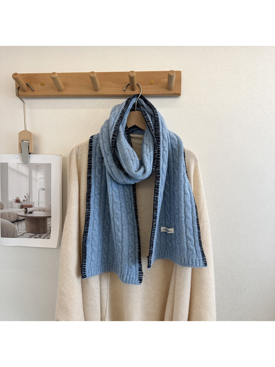 Scarvii - Vertical Cable-Knit Pattern Narrow Scarf Scarf