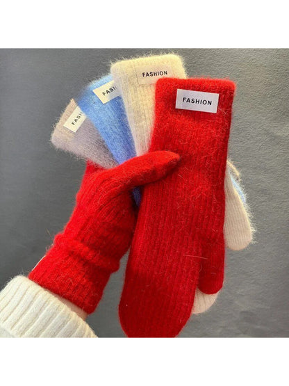 Gloving - Fuzzy Rib-Knit Cuff Mittens