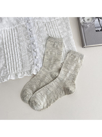 Rufia - Gentle Muted Geometric Openwork Crew Socks