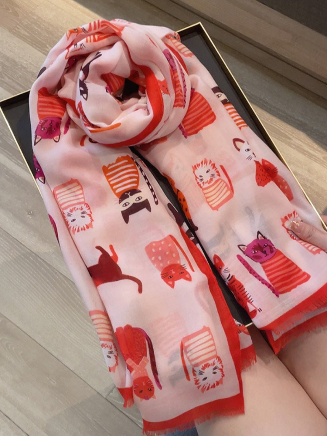Scarvii - Playful Cat Print Scarf