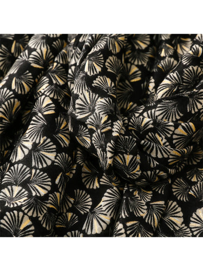 Scarvii - Lightweight Allover Leaf Print Scarf