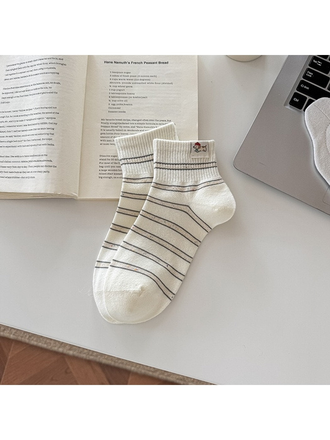 Rufia - Casual Cute Striped Dog Socks