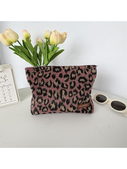 Cosbai - Classic Plaid Zip Pouch Bag