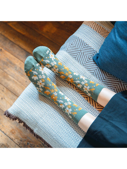 Rufia - Retro Wildflower Pattern Crew Socks