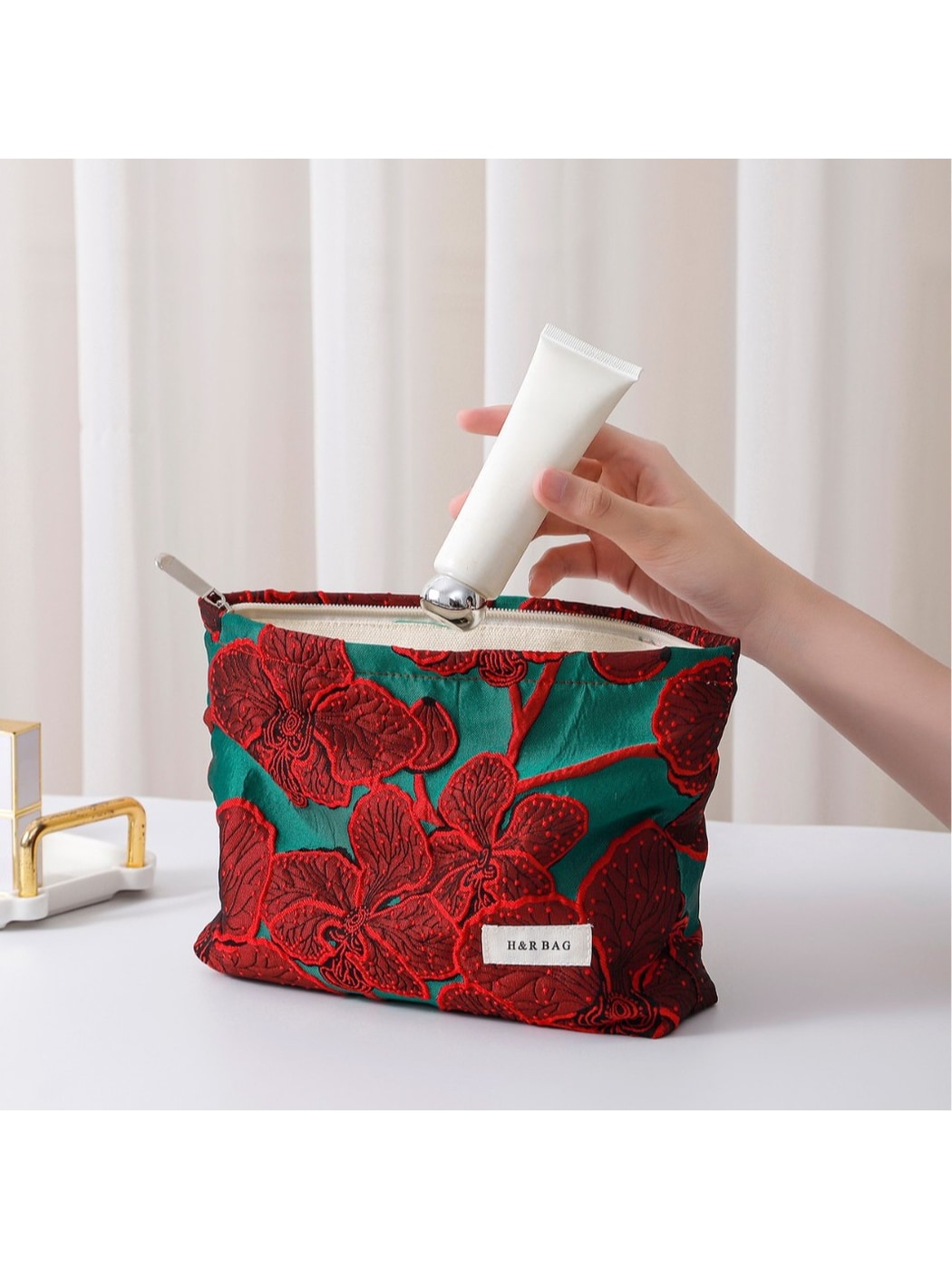 Cosbai - Floral Print Handheld Cosmetic Pouch Bag