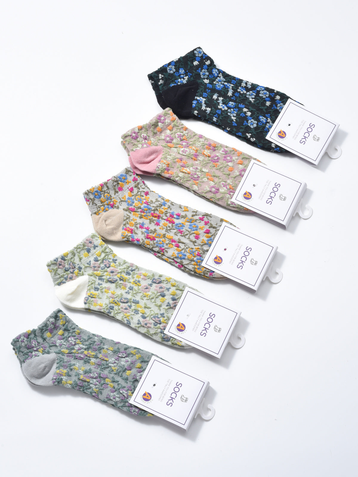 Rufia - 3D Vintage Floral Ankle Socks